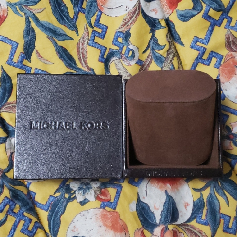 MK WATCH BOX
